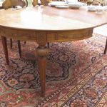646 7148 DINING TABLE
